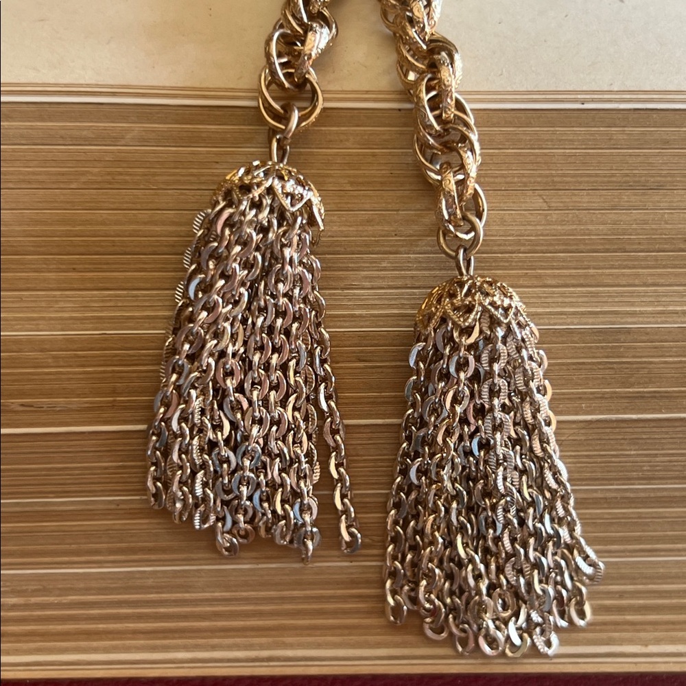 Vintage Gold Chain & Tassel Adjustable Necklace - Picture 9 of 12